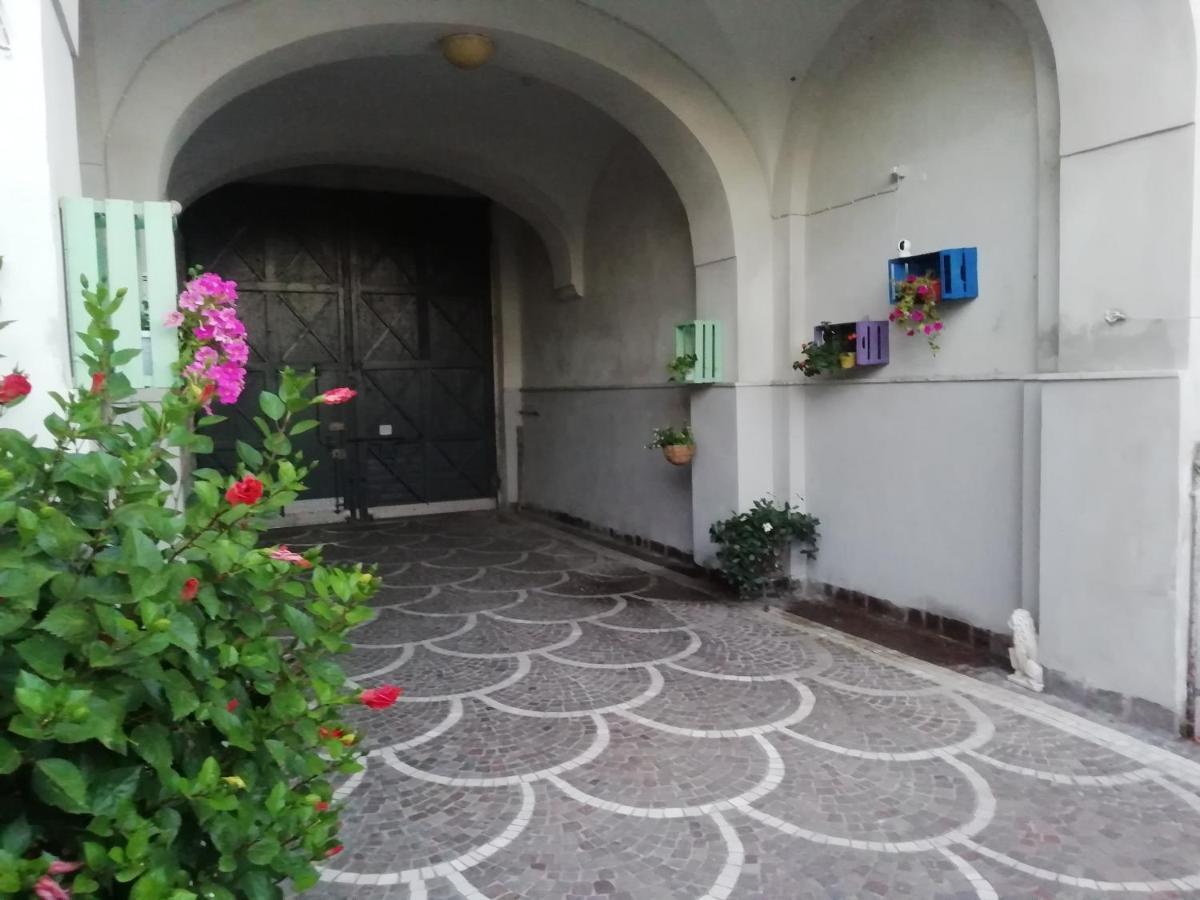 Il Giardino Degli Agrumi Καζέρτα Εξωτερικό φωτογραφία
